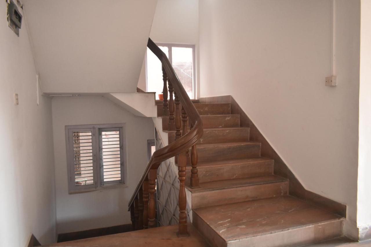 Cocina Mitho Chha Bnb Kathmandu Luaran gambar