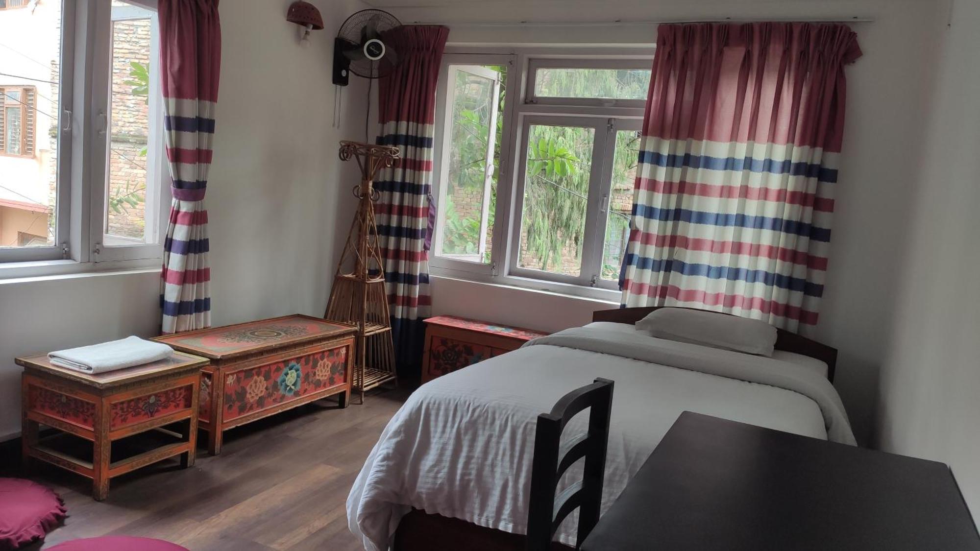 Cocina Mitho Chha Bnb Kathmandu Luaran gambar