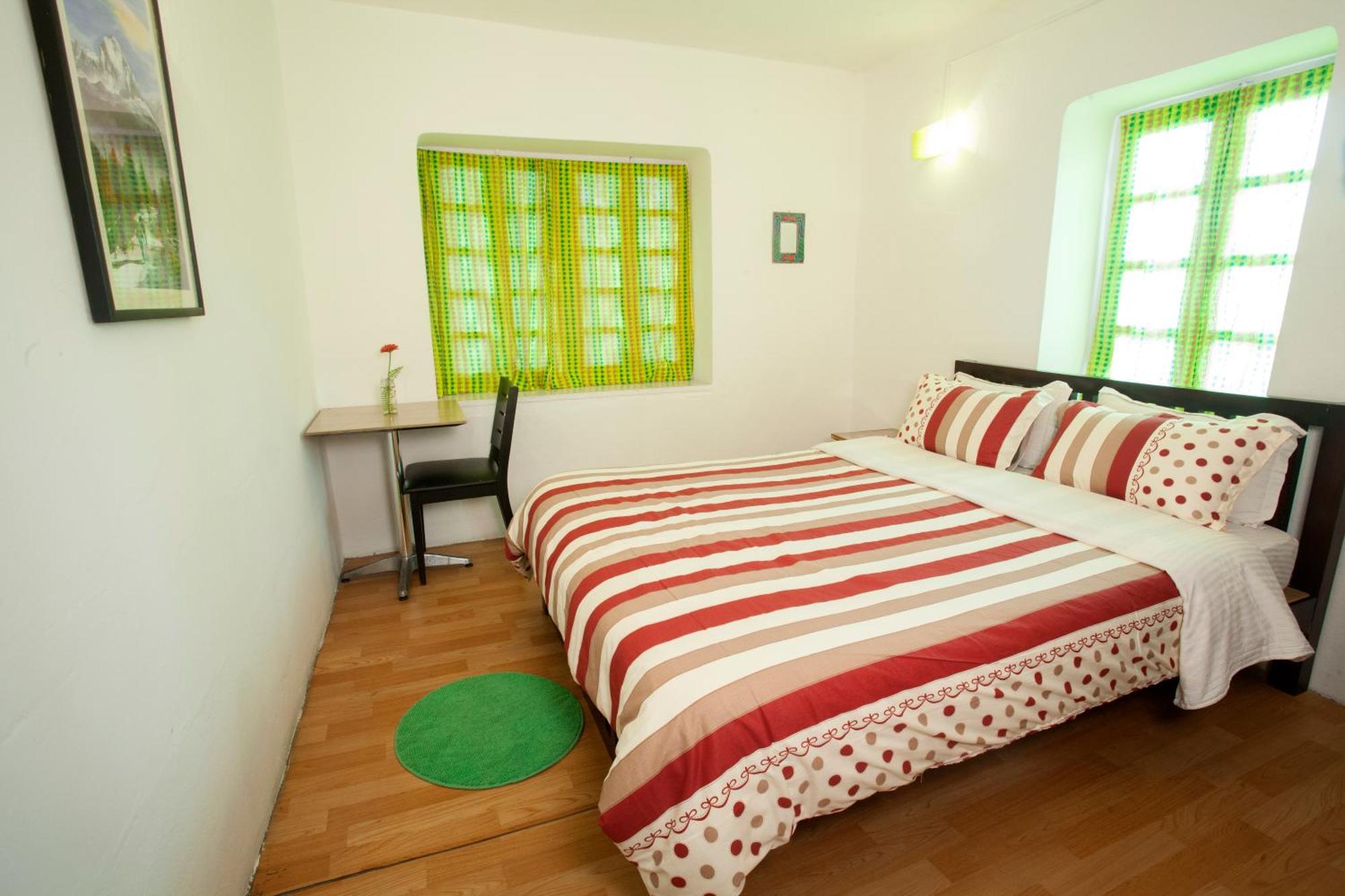 Cocina Mitho Chha Bnb Kathmandu Luaran gambar
