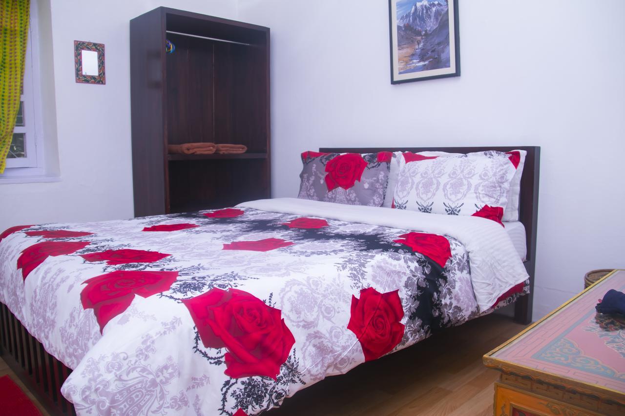 Cocina Mitho Chha Bnb Kathmandu Luaran gambar